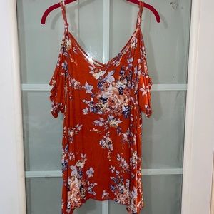 Torrid size 3 cold shoulder